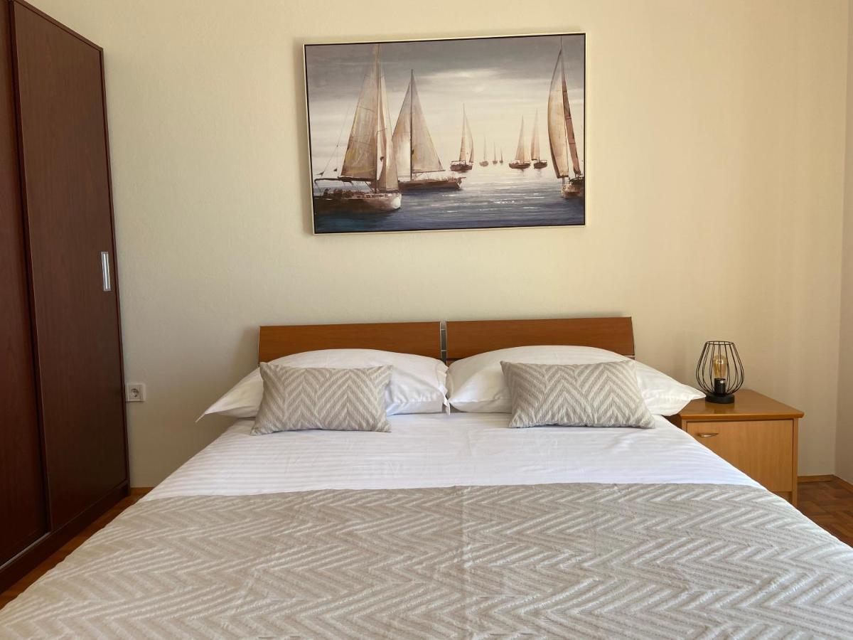 Apartman Noni Biograd Na Moru Exterior foto